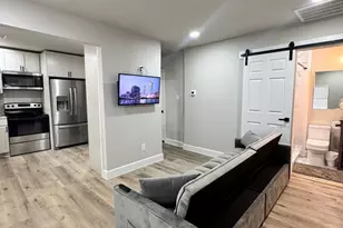 2802 Holman St, Houston, TX 77004 - Photo 3
