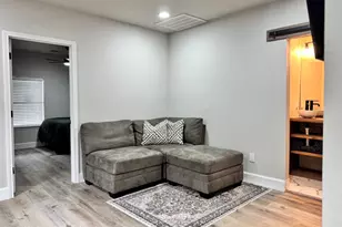 2802 Holman St, Houston, TX 77004 - Photo 11