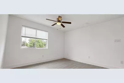 4404 Bellfort Ave #8, Houston, TX 77051 - Photo 9