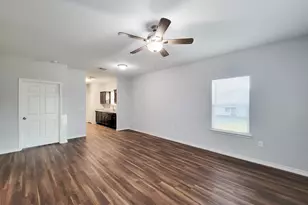 3201 J P Davis Ave, Bay City, TX 77414 - Photo 9