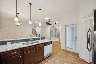 3313 New Garden View Ln, Houston, TX 77018 - Photo 13