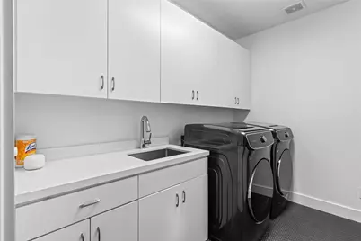 3703 Wroxton Road, West University Place, TX 77005 - Photo 25