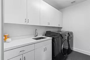 3703 Wroxton Rd, West University Place, TX 77005 - Photo 25
