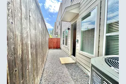 606 Thornton Road #A, Houston, TX 77018 - Photo 15