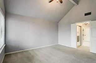 12715 Avenida Vaquero St, Houston, TX 77077 - Photo 13