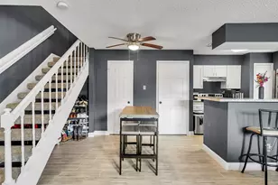 1515 Sandy Springs Rd, Houston, TX 77042 - Photo 5
