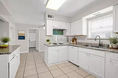 18230 Caprice Lane, Houston, TX 77058 - Photo 13
