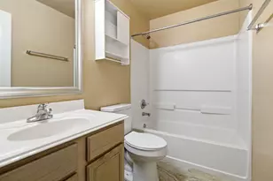 7903 Raven Creek Ln, Cypress, TX 77433 - Photo 11