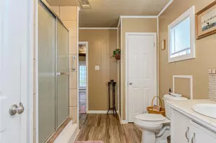 118 Cedarvale Rd, Bay City, TX 77414 - Photo 9