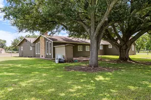 118 Cedarvale Rd, Bay City, TX 77414 - Photo 21