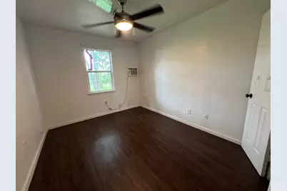 2117 Russell Street, Houston, TX 77026 - Photo 11