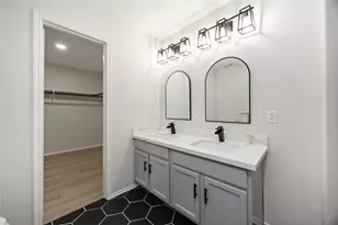 1827 Cold River Dr, Humble, TX 77396 - Photo 15