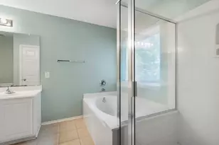 98 E Stedhill Loop, The Woodlands, TX 77384 - Photo 21