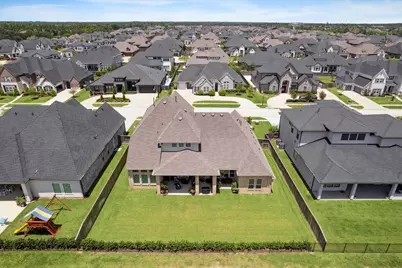 2547 Sandy Lake Drive, Friendswood, TX 77546 - Photo 43