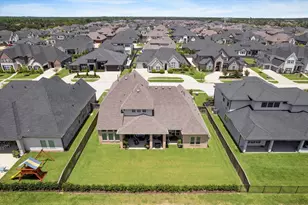 2547 Sandy Lake Dr, Friendswood, TX 77546 - Photo 43