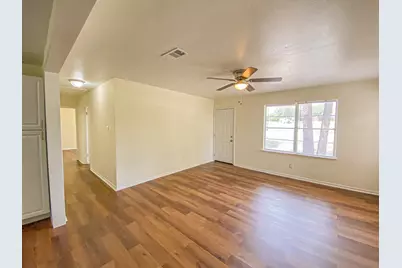 3815 Commerce Street, Damon, TX 77430 - Photo 9