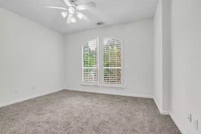 79 W Shale Creek Circle, The Woodlands, TX 77382 - Photo 33