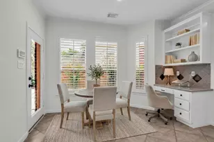79 W Shale Creek Cir, The Woodlands, TX 77382 - Photo 15
