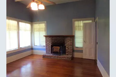 300 S Summit Street, Weimar, TX 78962 - Photo 17