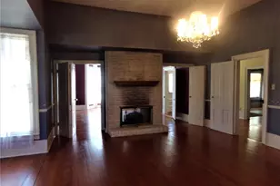 300 S Summit St, Weimar, TX 78962 - Photo 13