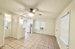 2714 Carrolton St, Houston, TX 77023 - Photo 5
