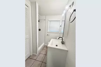 2714 Carrolton Street #BACK, Houston, TX 77023 - Photo 11