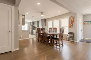 1408 Bowie Dr, Galveston, TX 77551 - Photo 3