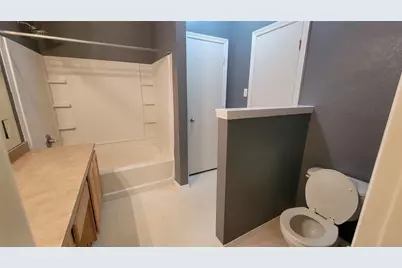 13272 Skyline Drive, Willis, TX 77318 - Photo 5