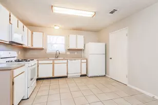 28907 Binefield St, Spring, TX 77386 - Photo 9