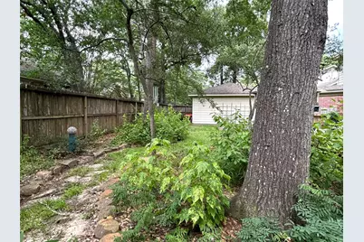 27 N Duskwood Place, The Woodlands, TX 77381 - Photo 7