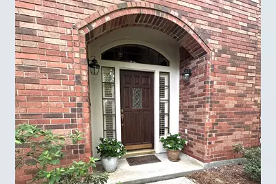 27 N Duskwood Place, The Woodlands, TX 77381 - Photo 3