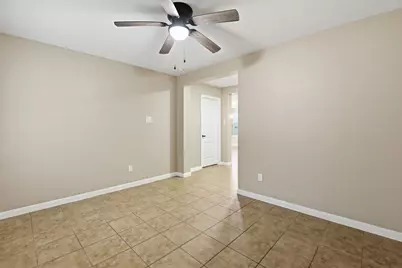 10515 Kentington Oak Drive, Humble, TX 77396 - Photo 11