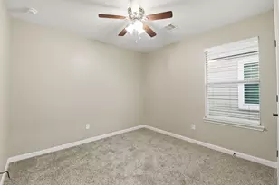 10515 Kentington Oak Dr, Humble, TX 77396 - Photo 15