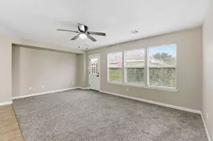 10515 Kentington Oak Dr, Humble, TX 77396 - Photo 9