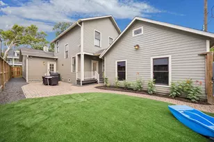 215 E 26th St, Houston, TX 77008 - Photo 25