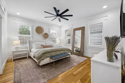 215 E 26th Street, Houston, TX 77008 - Photo 17