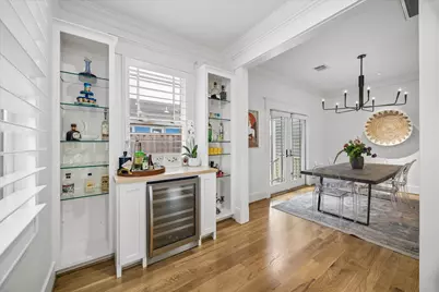 215 E 26th Street, Houston, TX 77008 - Photo 9
