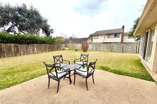 3410 Woodstream Pl, Sugar Land, TX 77479 - Photo 19