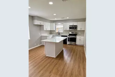 10434 Rocky Hollow Road, La Porte, TX 77571 - Photo 9