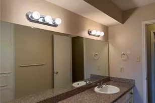 13430 Exton Ln, Houston, TX 77070 - Photo 33