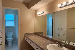 13430 Exton Ln, Houston, TX 77070 - Photo 31