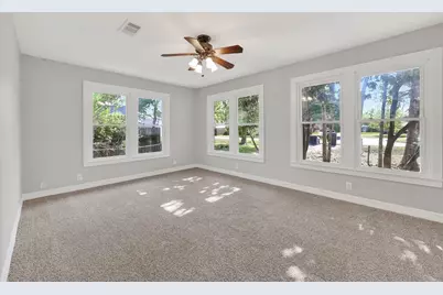 729 Loggins Drive, West Columbia, TX 77486 - Photo 23