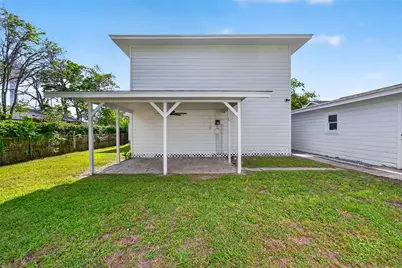 729 Loggins Drive, West Columbia, TX 77486 - Photo 27