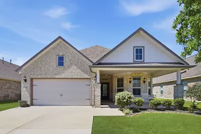 134 Comal Drive, Baytown, TX 77523 - Photo 1