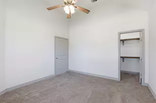 134 Comal Dr, Baytown, TX 77523 - Photo 37