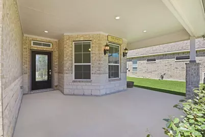 134 Comal Drive, Baytown, TX 77523 - Photo 5