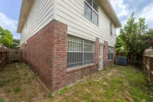 8226 Gold Tee Dr, Houston, TX 77036 - Photo 27