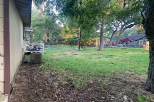 215 Jasmine St, Lake Jackson, TX 77566 - Photo 27