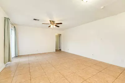 117 Talisman Street, Lake Jackson, TX 77566 - Photo 15