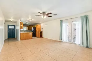 117 Talisman St, Lake Jackson, TX 77566 - Photo 9